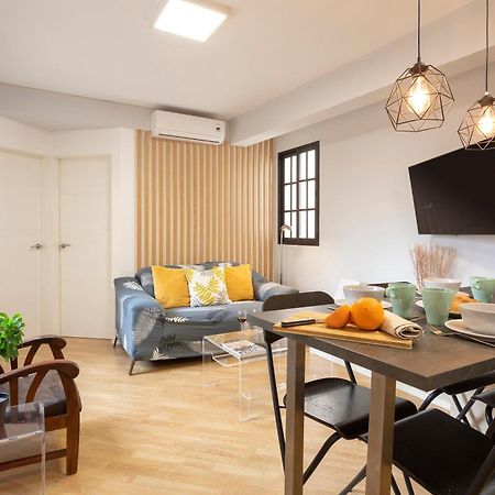 Coqueto Apartamento Junto A Calle Larios By Rent Me Malaga Exterior photo