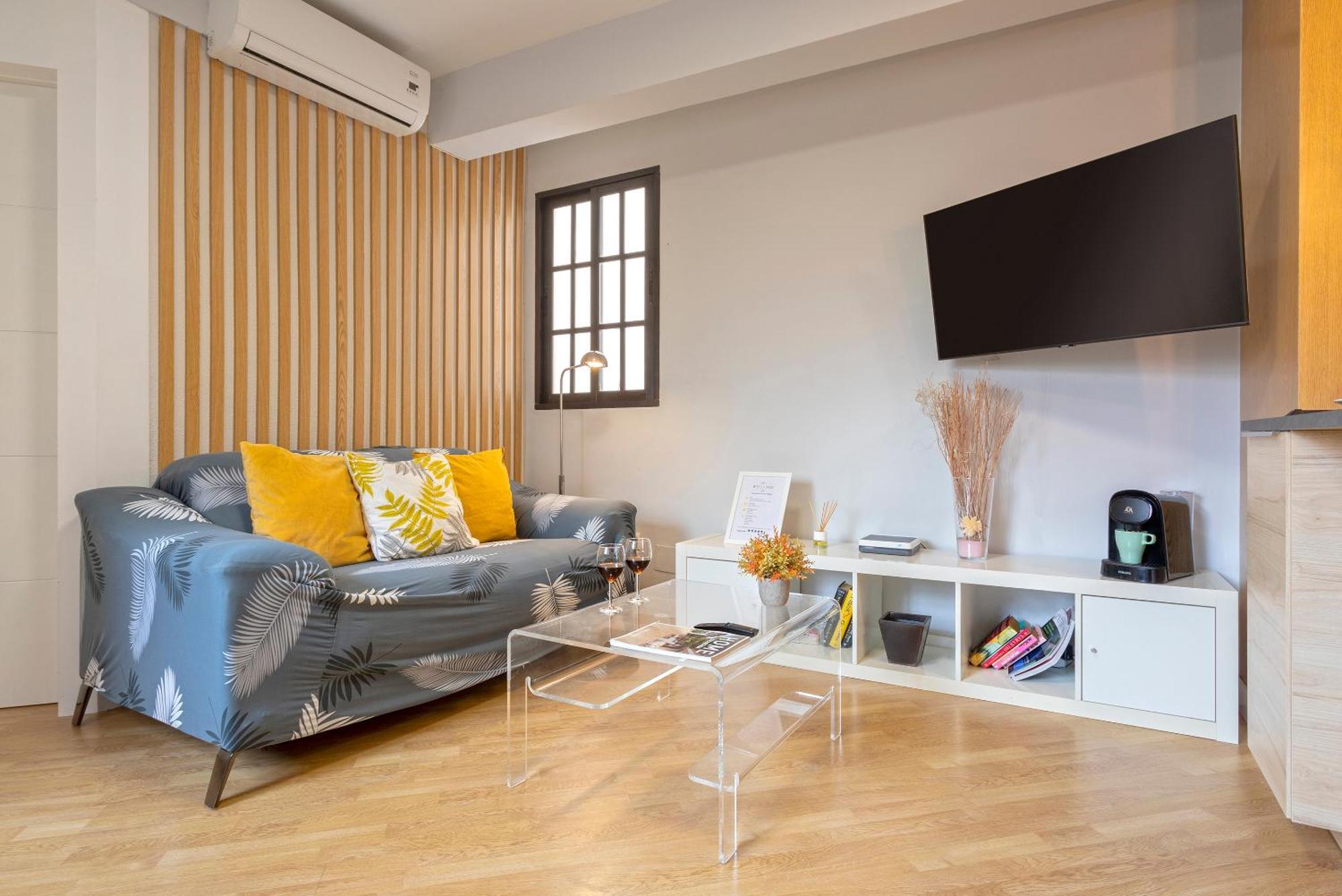 Coqueto Apartamento Junto A Calle Larios By Rent Me Malaga Exterior photo